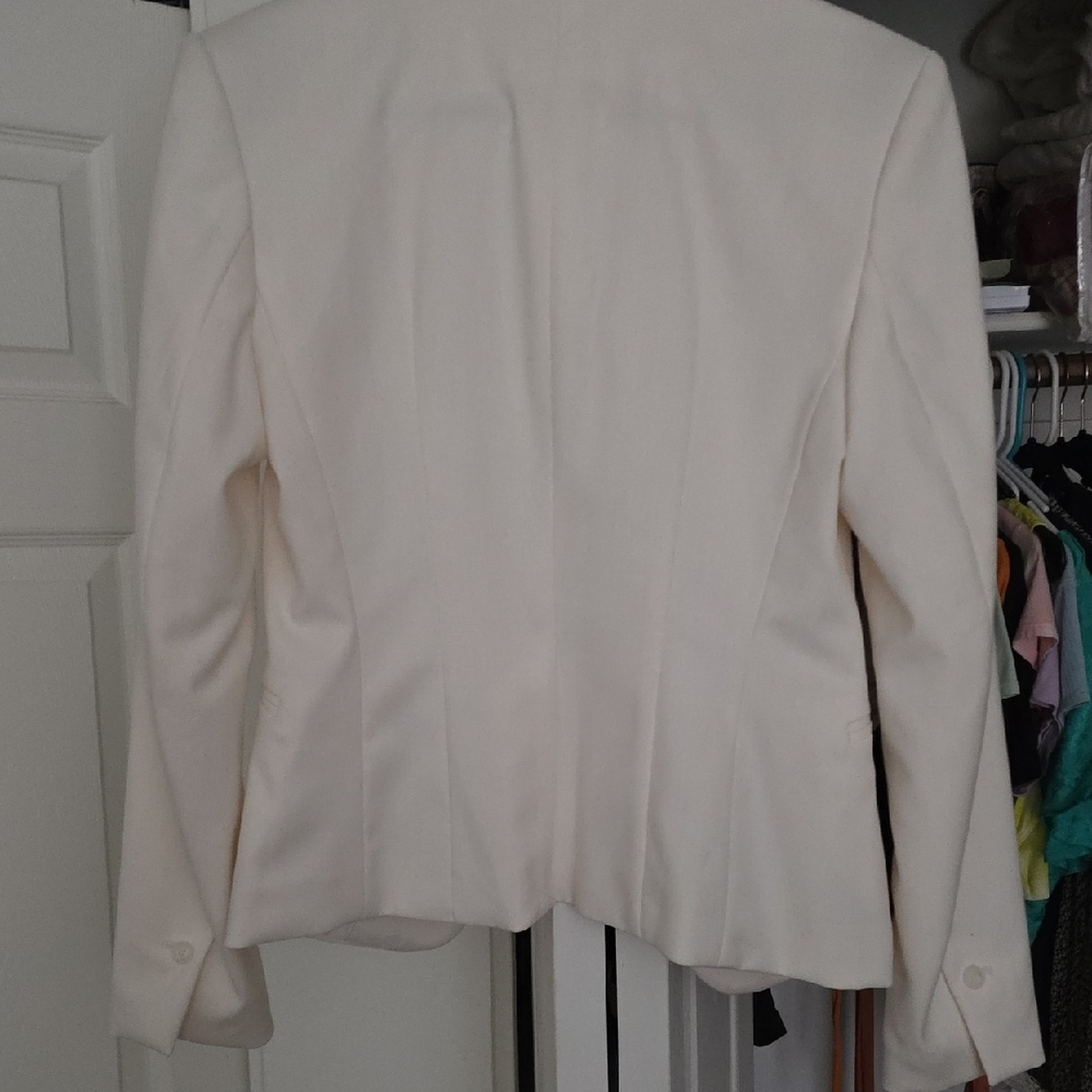 Classic Cream Single-Button Blazer for Women Sz XSmall 17×23 - Picture 8 of 10